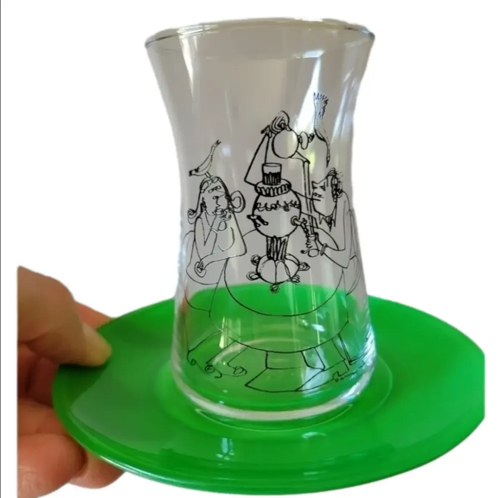 Teacup Set by Cartoonist Behiç Ak 5 Glasses Turkish Narrow  6 Saucers